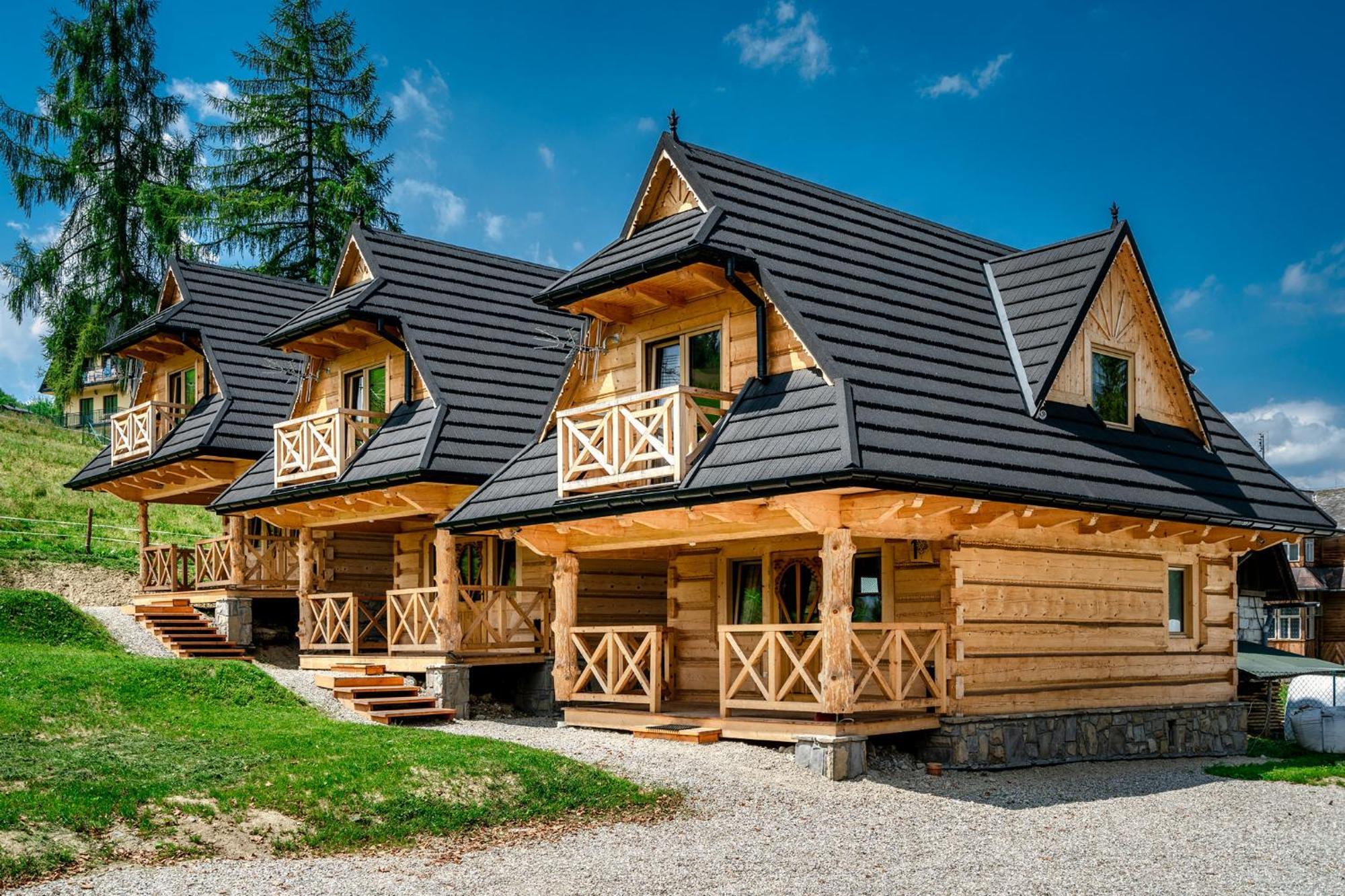 Domek alpejski Szarotka, Rozeta I Parzenica Ratulow