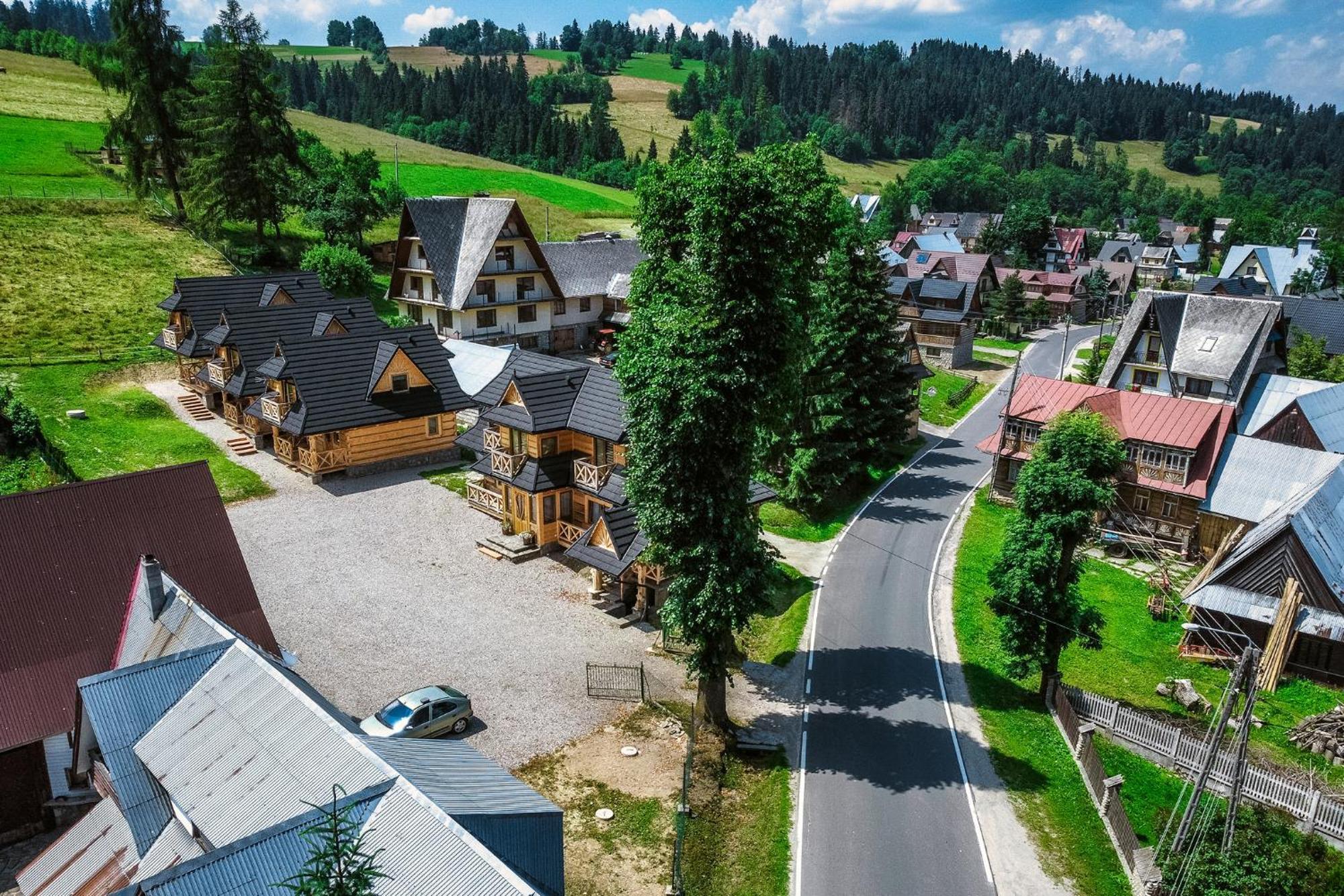 Szarotka, Rozeta I Parzenica Chalet